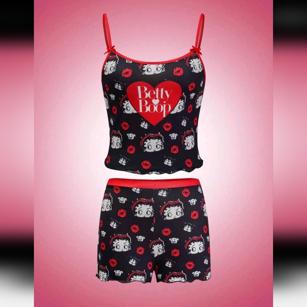 NWT Betty Boop x SHEIN Heart Cami & Shorts Pajama Set - Medium